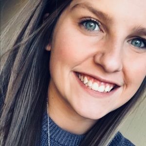 Meet your Posher, Molly